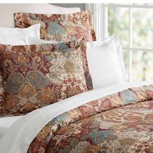 Pottery Barn Angelina Ikat Duvet Cover & Shams
